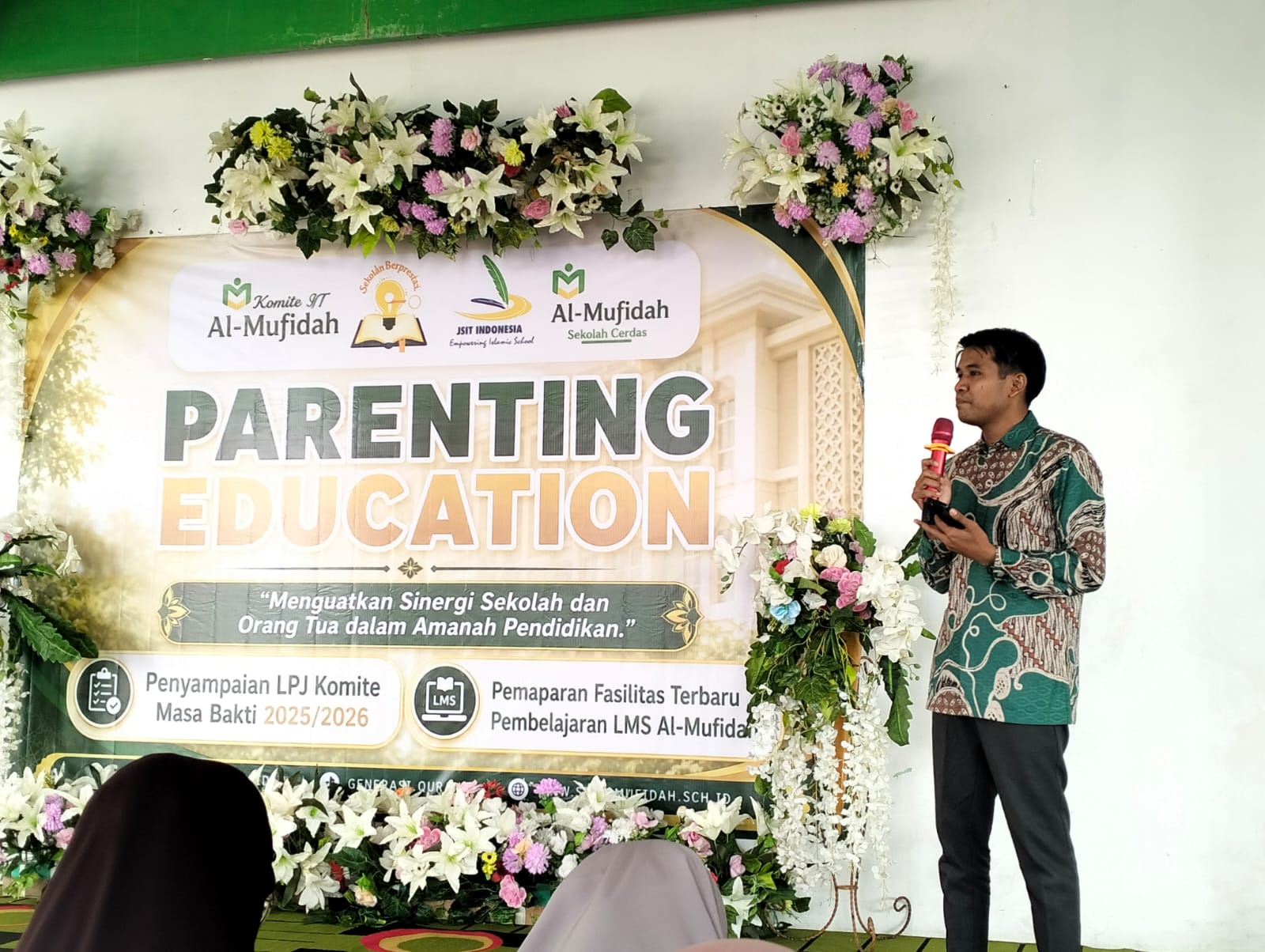 Parenting Education SIT Al-Mufidah Menganti Gresik Perkuat Sinergi Sekolah dan Orang Tua